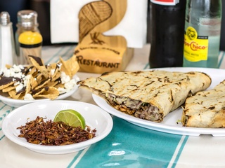 Mi Lindo Oaxaca restaurant in Dallas