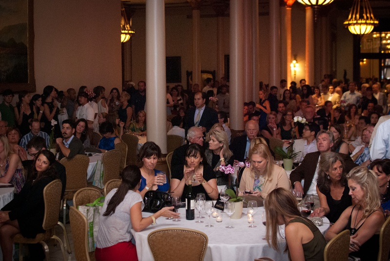 Austin Photo Set: News_Jon_Tastemaker Awards_April 2012_crowd2