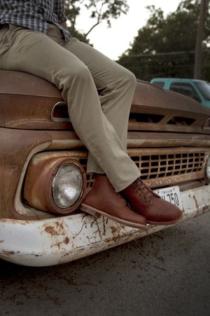 Austin Photo Set: News_Caitlin_RRT Helm_Aug 2012_boot on truck