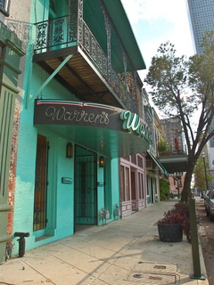 Place-Drinks-Warren's Inn-exterior-1