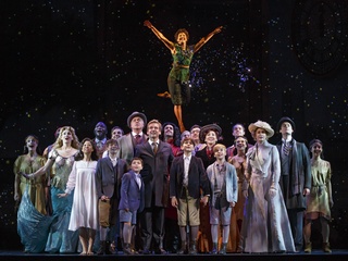 The cast of the national tour of Finding Neverland