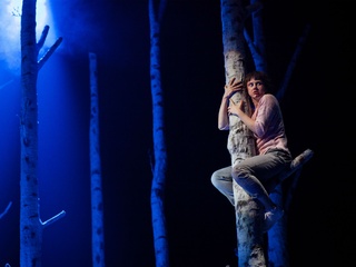 Alley Theatre presents Let The Right One In