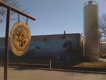 austin photo: places_bar_yellow_jacket_sign