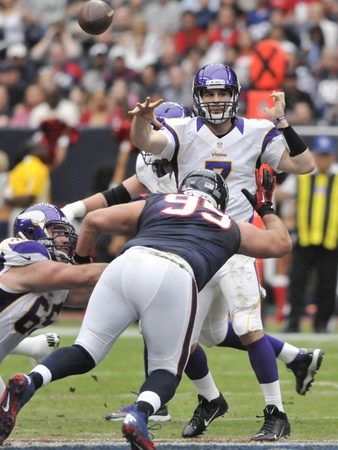 Christian Ponder pressure