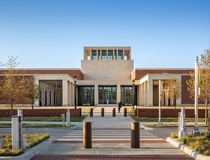 Teresa Gubbins: Lunch at the Library: Cafe 43 at George W. Bush Presidential Center caters to salad lovers