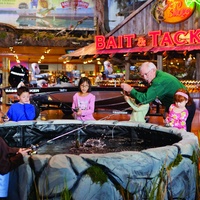 Bass Pro Shops presents Family Fishing Event