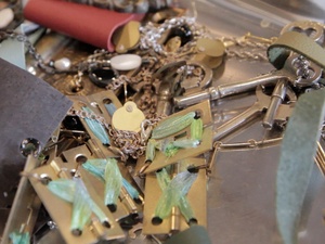 News_Joel_Monique Weston_jewelry_April 2012
