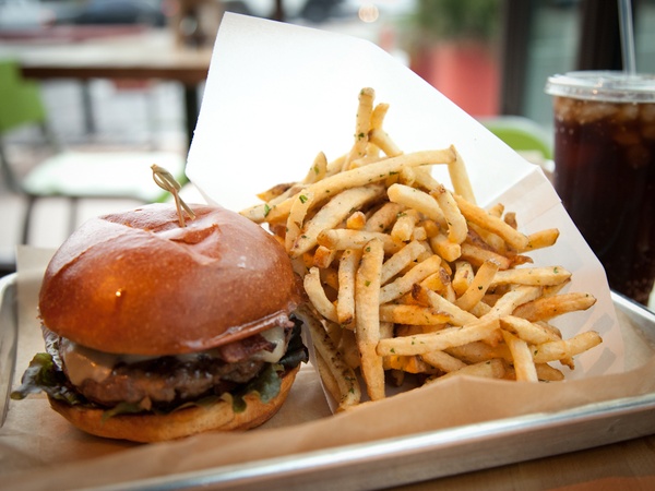 Austin Photo Set: News_John Egan_hop doddy_jan 2012_hamburger