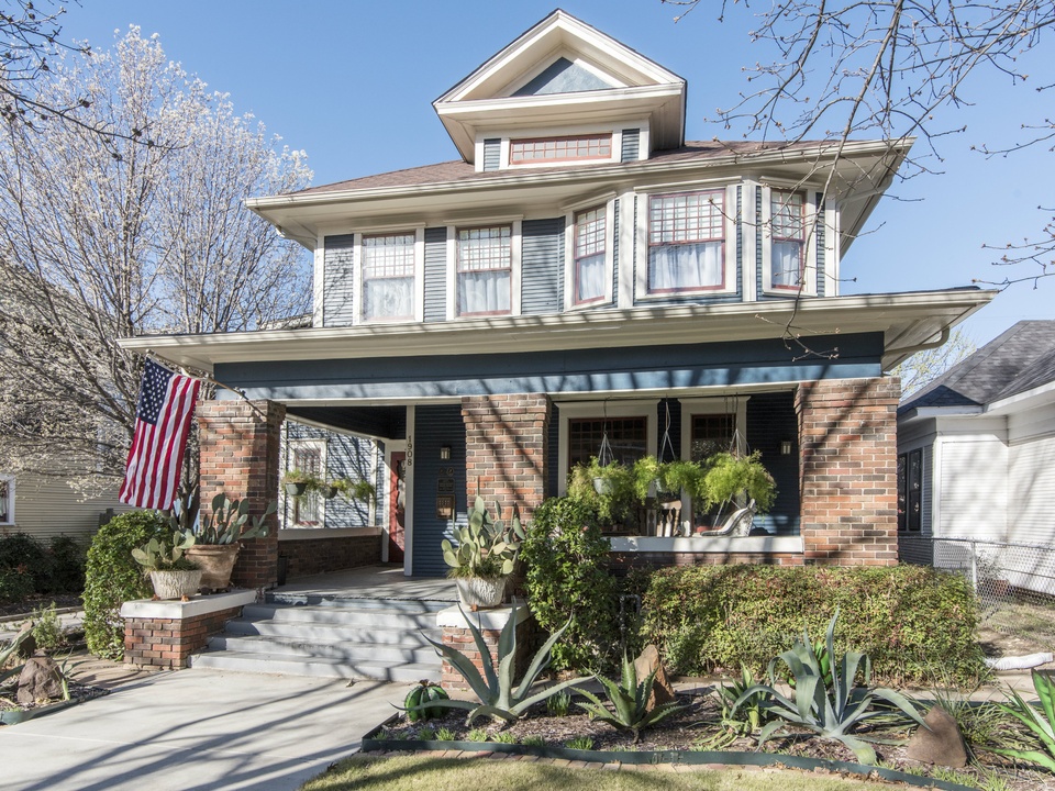 Explore Fort Worth's most charming homes on historic Fairmount tour