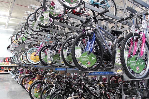 Walmart_Heights_Yale Street_bicycles