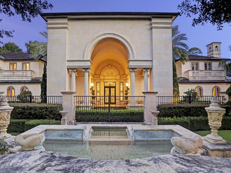 La Perse exterior