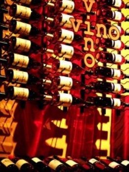 Austin_photo: places_drinks_vino vino
