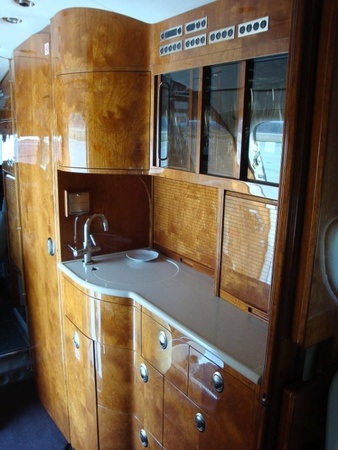 Falcon 900EX, jet, private plane, bar