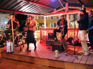 Places_Drinks_West Alabama Ice House
