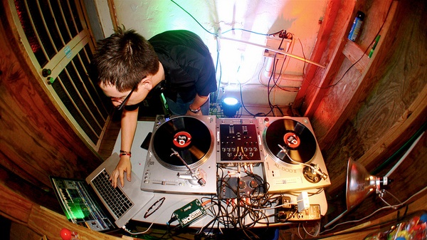 Austin Photo Set: News_Caitlin_Indio launch_july 2012_adrian
