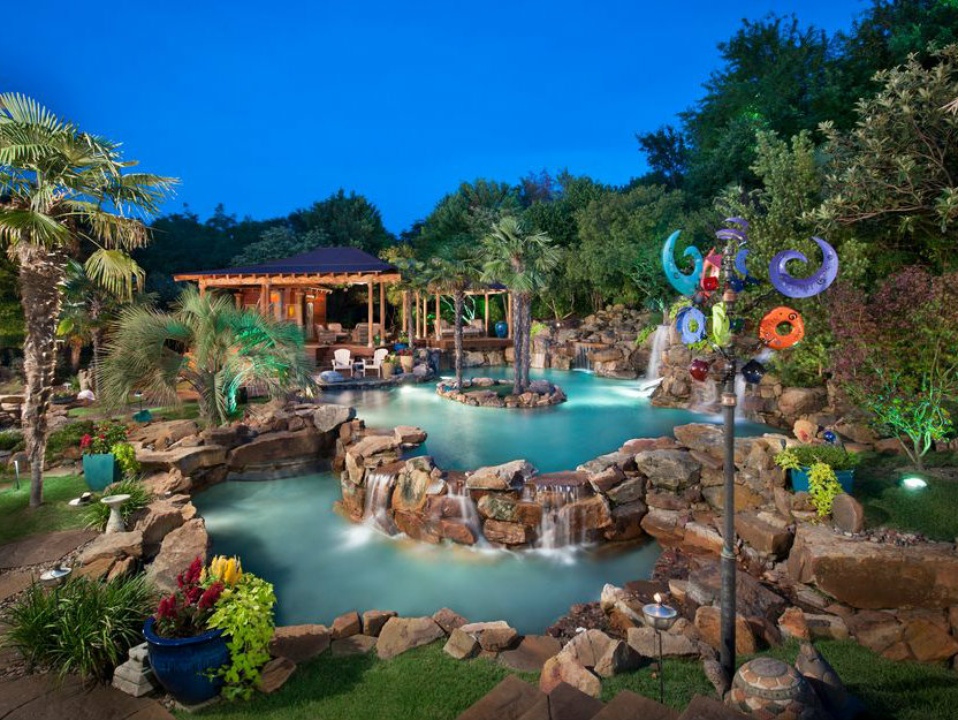 Vacation is only a backyard away with these 6 spectacular Dallas pools