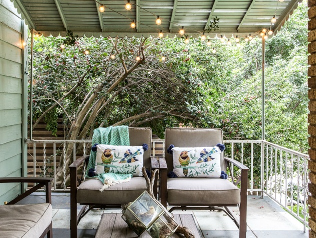 Lacks furniture Austin Texas