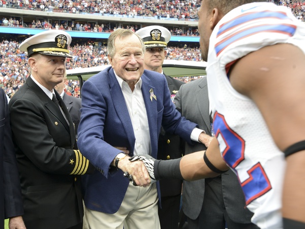 Chris Baldwin, Houston Texans vs. Bills, patriotism, November 2012, George Bush shaking hand