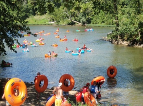 Tubing in town: Secret Beach becomes the newest floating destination