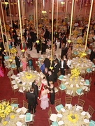 News_HGO Ball_April 2010_table settings_decorations