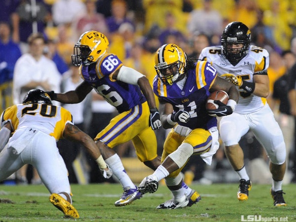 Austin Photo Set: News_Trey_games of the week6_oct 2012_lsu