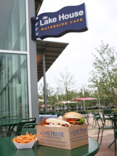 Places-Eat-The Lake House-exterior-1