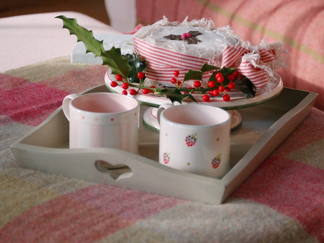 10 festive ways to create a countrystyle Christmas in your home