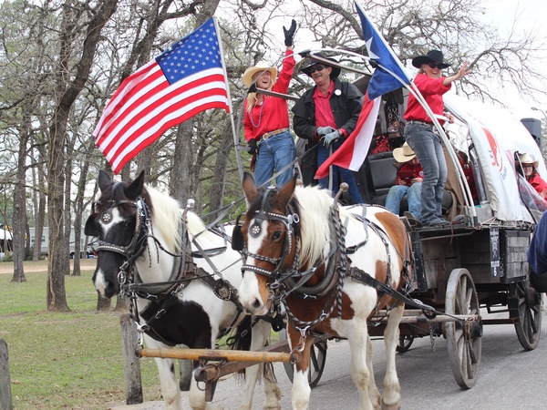 Trailriders, horses, wagon, February 2013