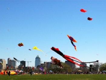 Austin Photo: Places_Outdoors_Zilker Park_Kite Festival