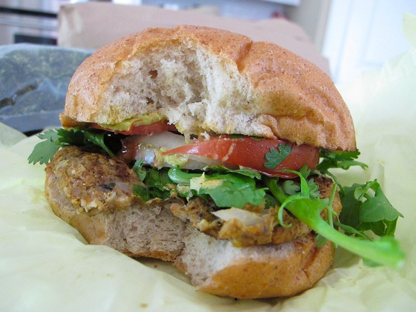 News_Ruthie_Green Seed Vegan_Vegan Burger