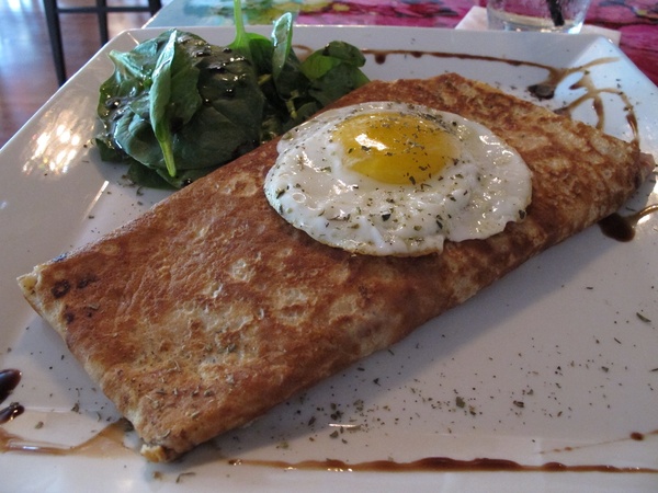 Ruthie, Sale Sucre, crepe, fried egg.jpg