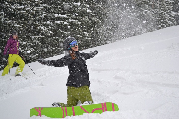 Austin Photo Set: News_Laura Kelso_Park City_skiing_march 2012_snowboard