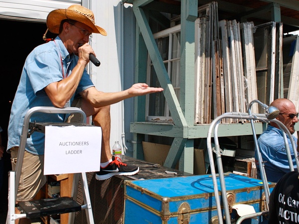 News_Historic Houston_Auction
