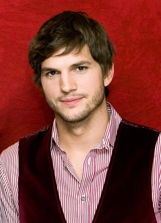 News_Amber_die_Ashton Kutcher