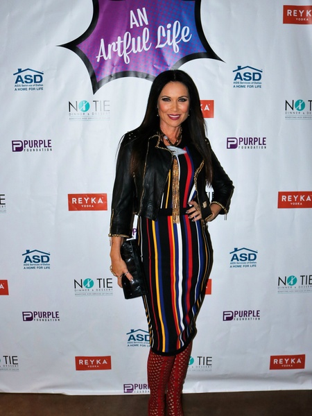 LeeAnne Locken