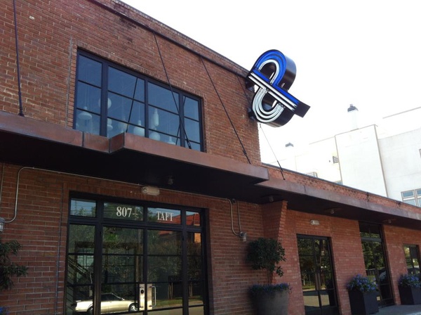 Austin Photo Set: News_layne_houston restaurants_dec 2012_the pass and provisions exterior
