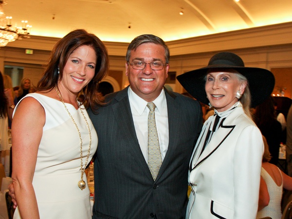 News_'80s Supermodels luncheon_April 2012_Karen Pulaski_Gregg Davis_Joan Schnitzer-Levy