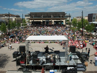 Hill Country Galleria presents Saturday Night Concert Series
