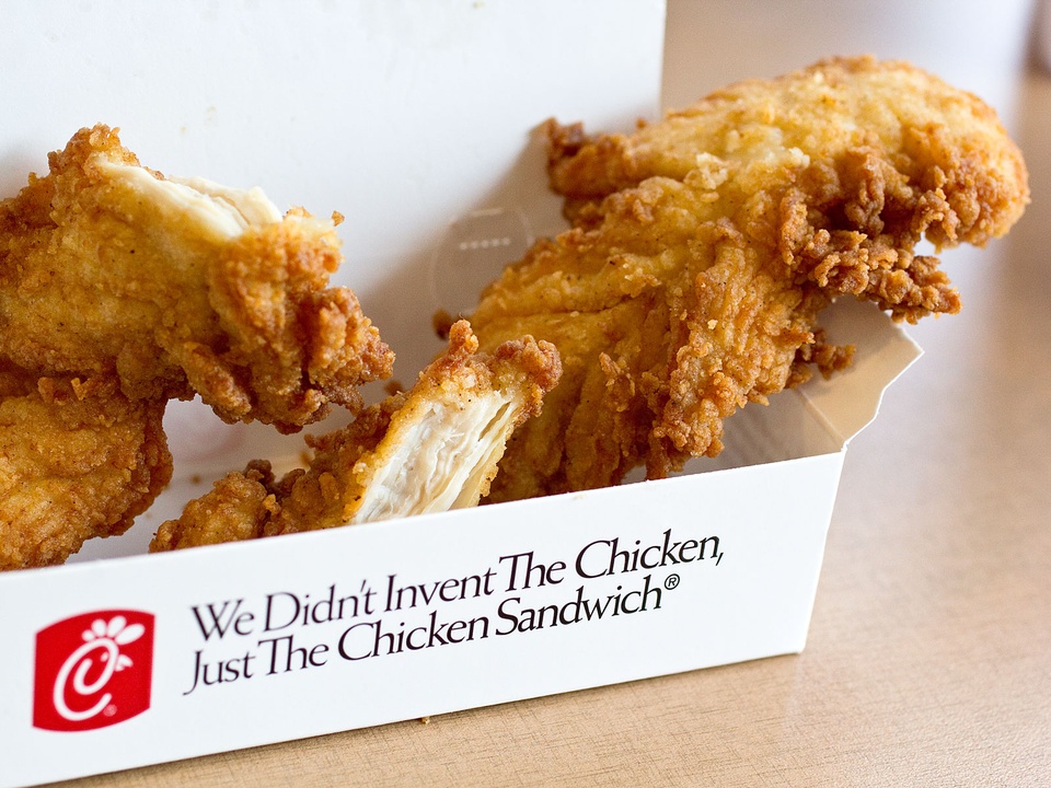 Burgers get booted by crispy new contender for Dallas' chain obsession CultureMap Dallas