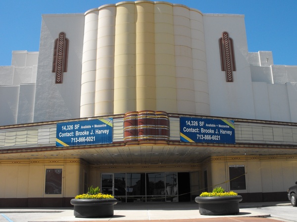 News_Alabama Theater_construction_Trader Joe's_renovation