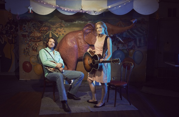 austin photo: news_meredith_bruce robison and kelly willis_feb 2013