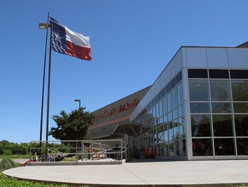 Austin photo: places_shopping_cowboy harley davidson showroom_exterior