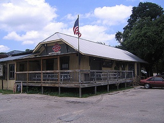 Austin_photo: places_drinks_donn's depot_outside
