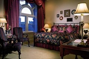 austin photo: places_design_driskill hotel_room