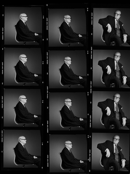 News_Greg Gorman_Philip Johnson_contact sheet