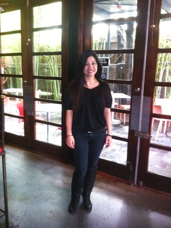 News_Marene_Memories of Restaurants_March 2012_Laikan Hoang_at Mo Mong