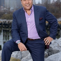 John Quiñones