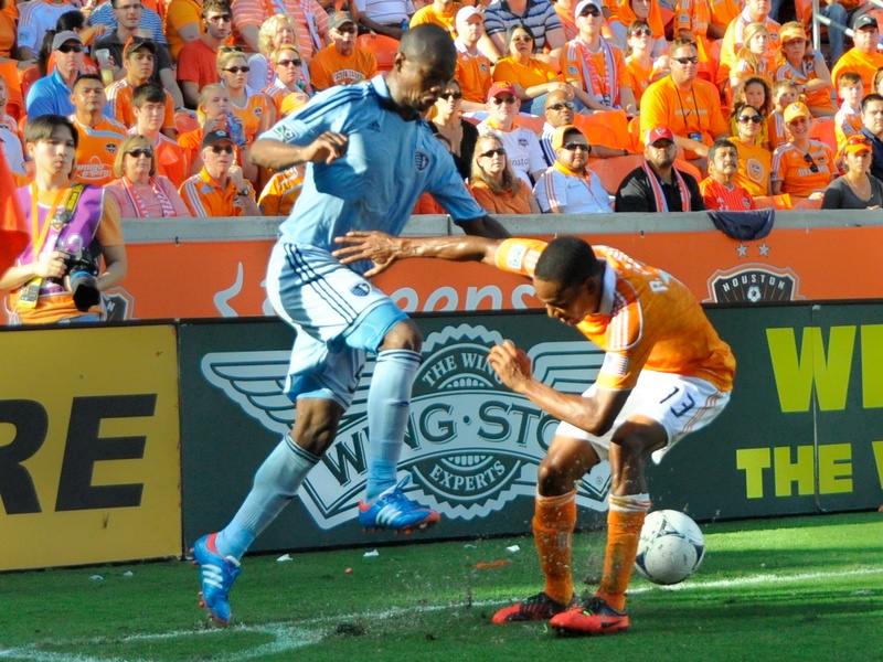 Dynamo KC high kick