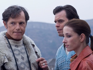 News_MAO_Bruce Greenwood_as Ben Stevenson_Camilla Vergotis_as Mary McKendry_Great Wall
