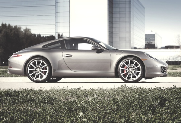 News_Jan_2012_Porsche_911